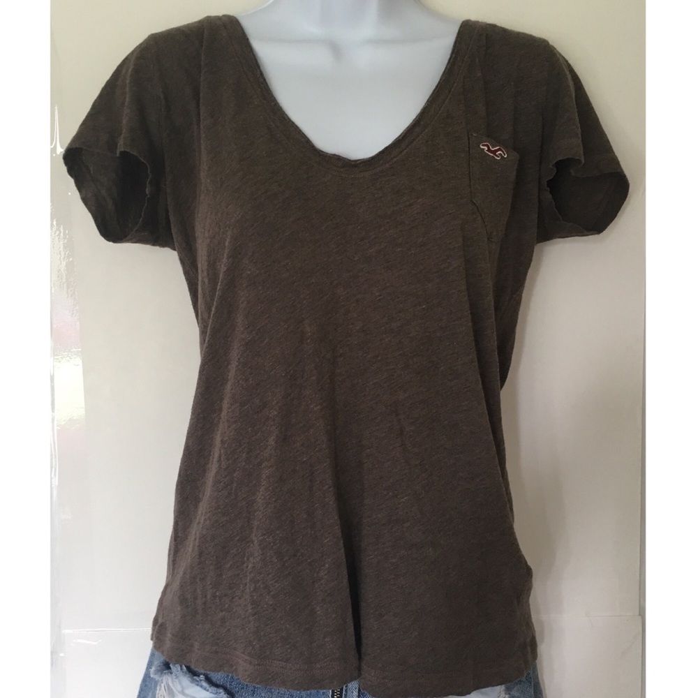 Hollister loose fitting brown front pocket t-shirt